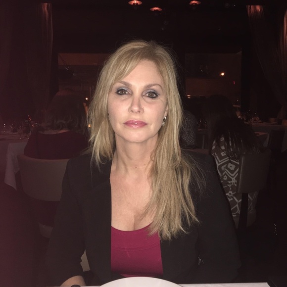 Meet your Posher, Sande - Picture 1 of 2